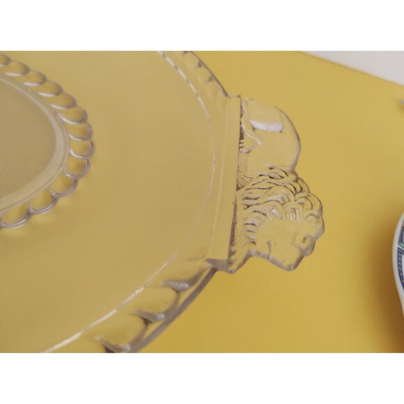 EAPG Gillinder Frosted Lion Oval Platter, handled. 13" x 9" - Picture 3 of 16